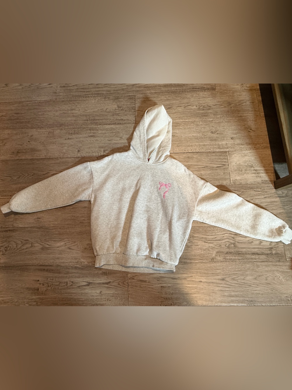 Light Heather Edikted Hoodie with Pink bow Logo small